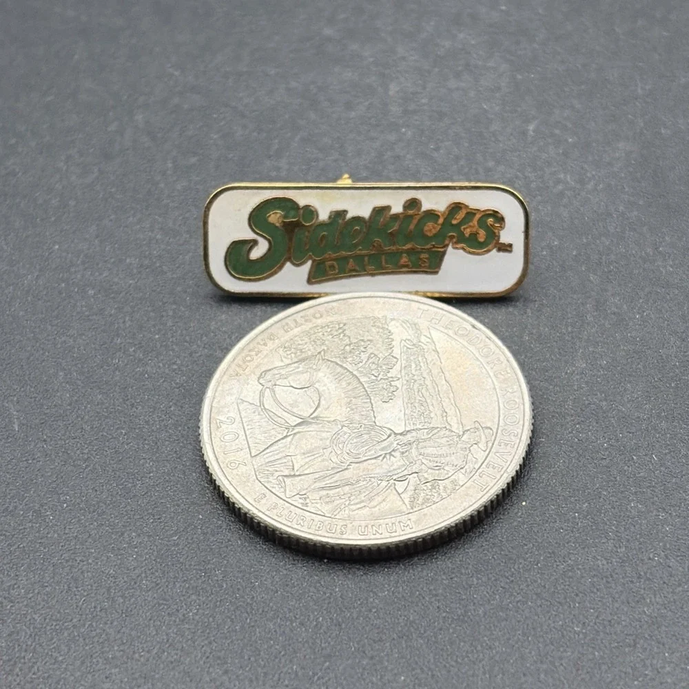 Sidekicks Indoor Soccer Team Dallas‎ Texas Lapel Hat Pin